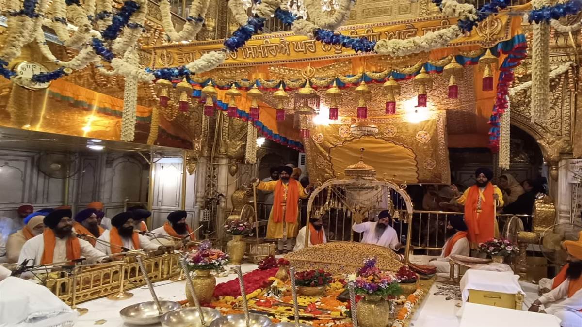 ਸ੍ਰੀ ਗੁਰੂ ਤੇਗ ਬਹਾਦਰ ਸਾਹਿਬ ਦੇ ਪ੍ਰਕਾਸ਼ ਪੁਰਬ ਨੂੰ ਸਮਰਪਿਤ ਸਜਾਏ ਜਲੋਅ